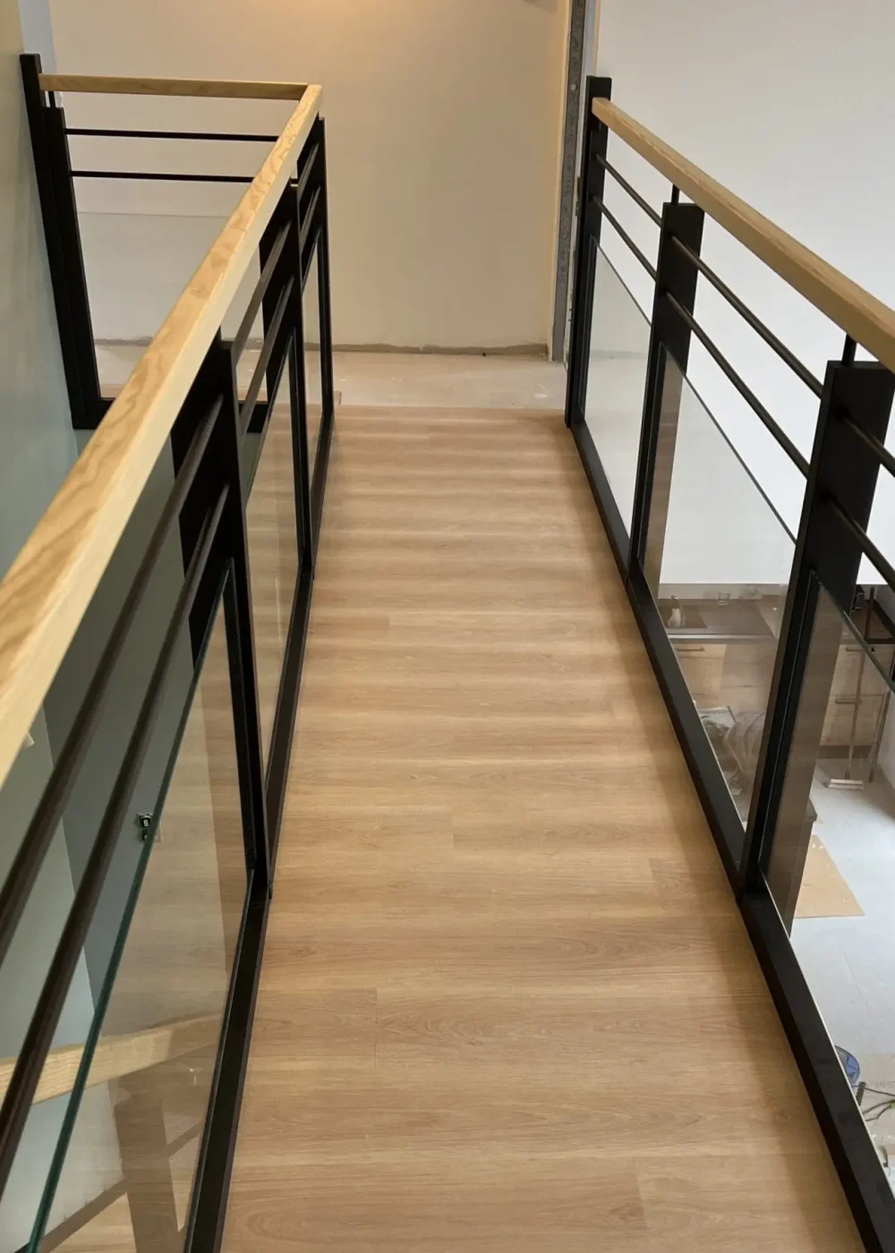 Fabricant de passerelles dans les Vosges, Les Escaliers Mougin ont conçu ce superbe ouvrage sur-mesure à Ventron